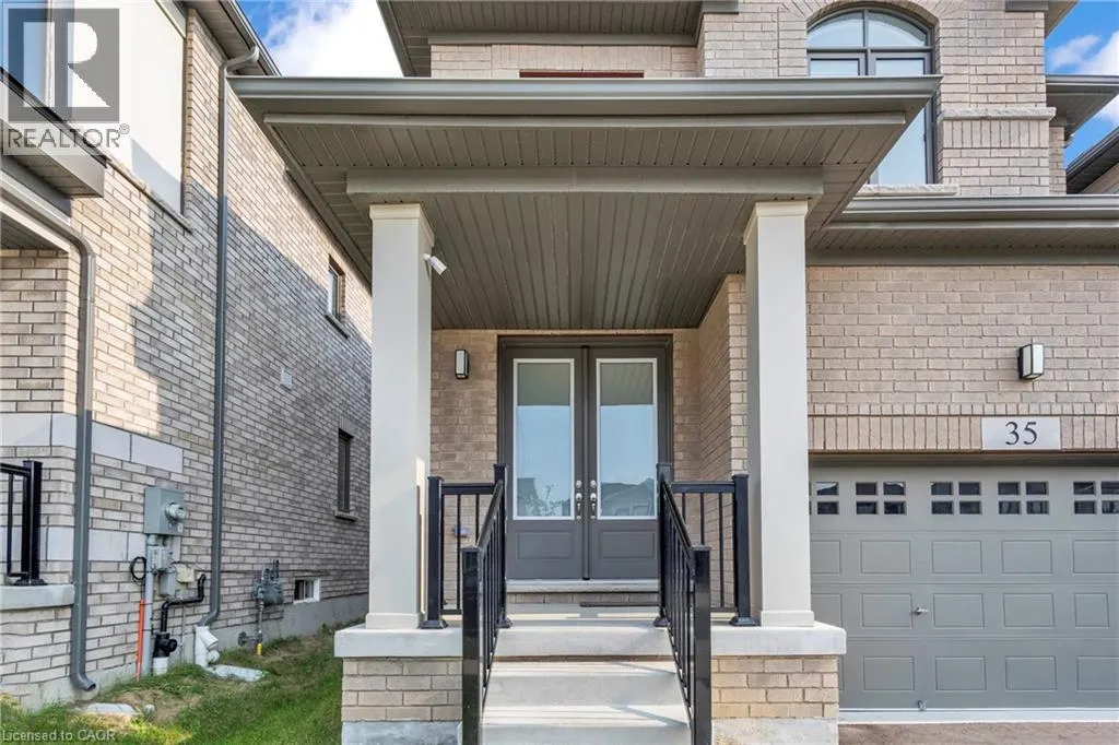 35 CROSSMORE Crescent