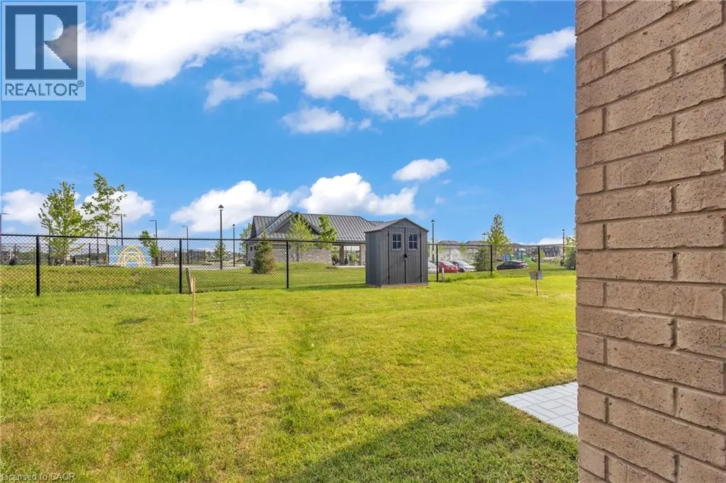 35 CROSSMORE Crescent