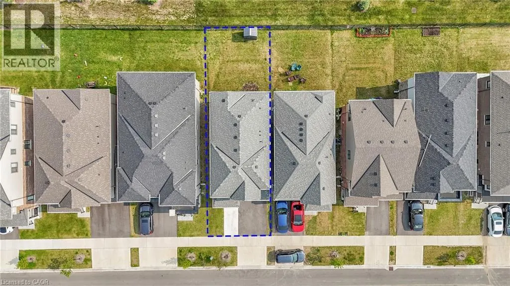 35 CROSSMORE Crescent