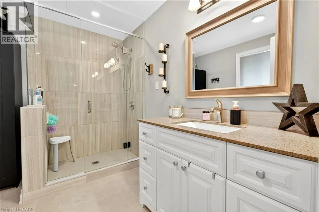 4118 PINCAY OAKS Lane