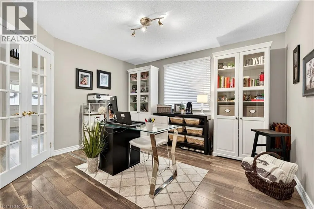 4118 PINCAY OAKS Lane