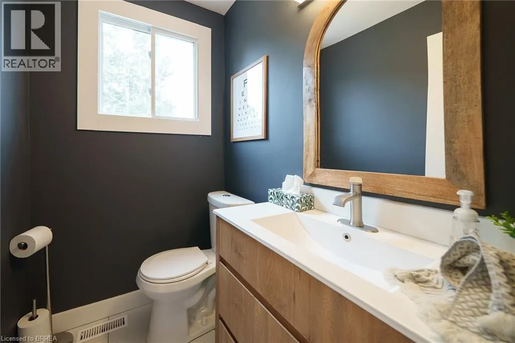 41 WESTBRIER Knoll
