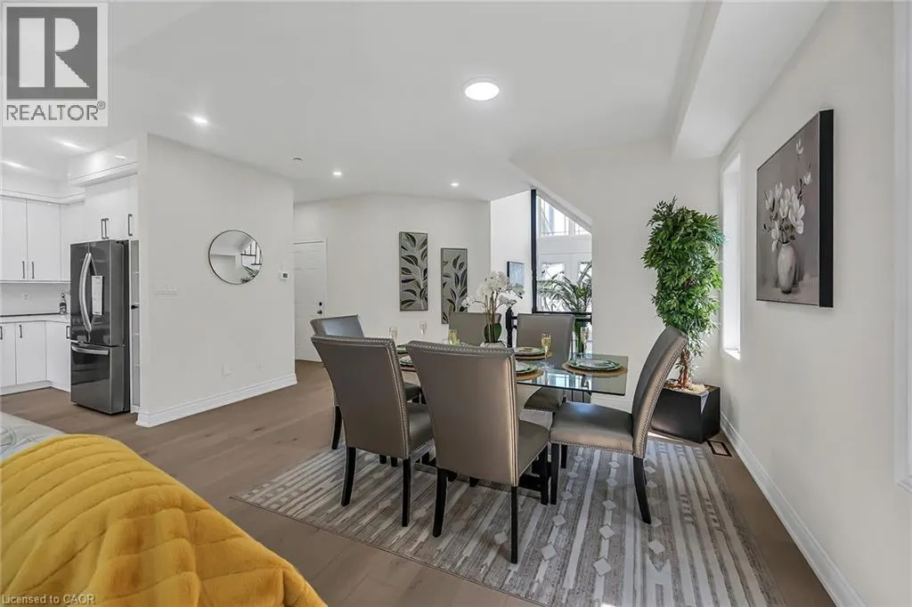 40 DAVINCI Boulevard