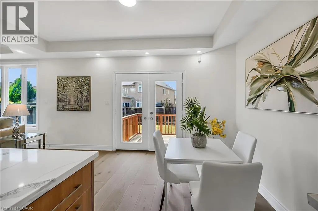 40 DAVINCI Boulevard