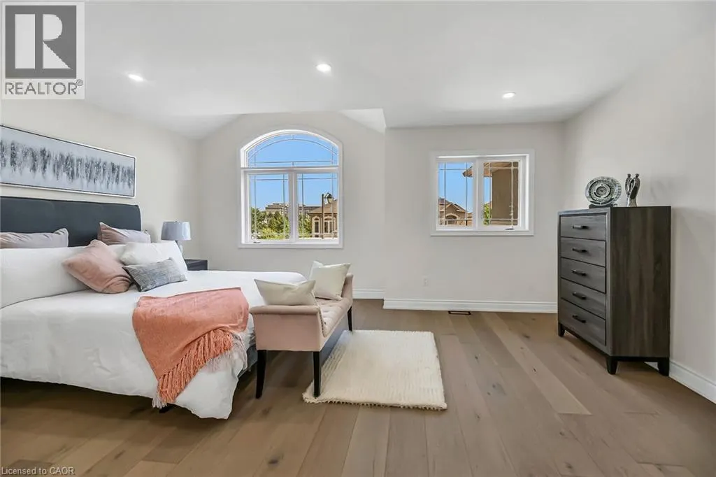 40 DAVINCI Boulevard
