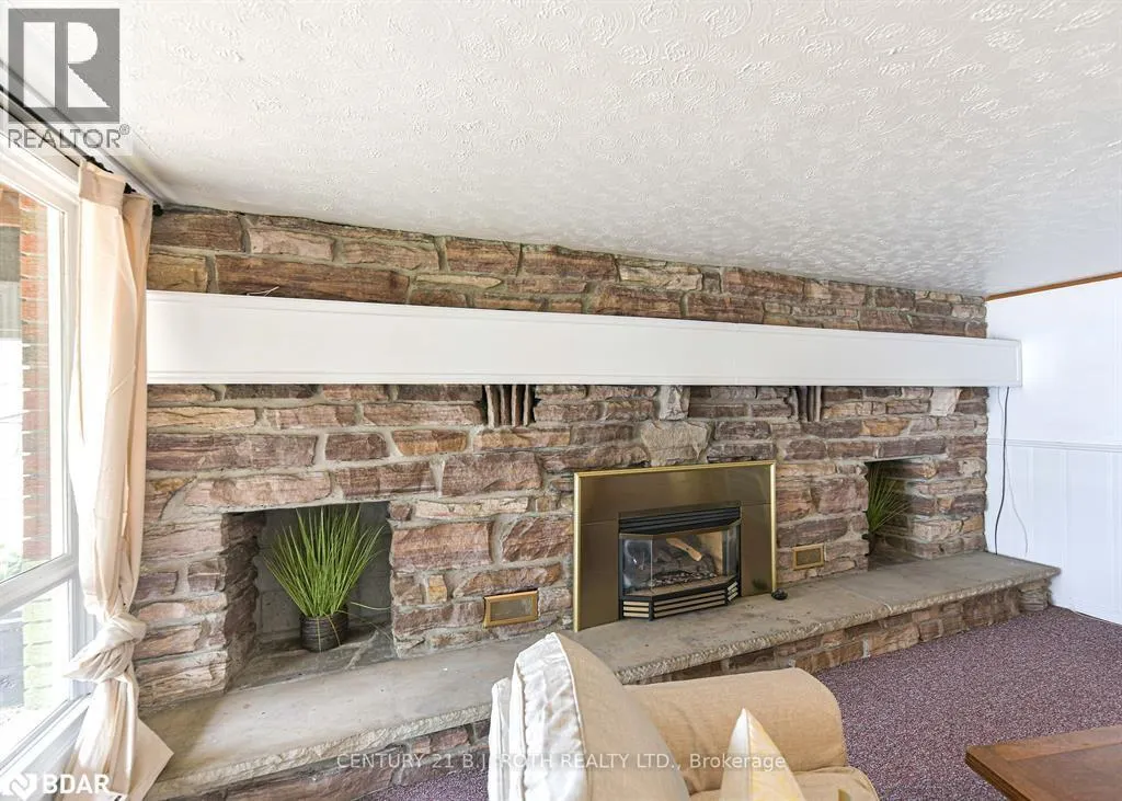 71 CAMPBELL BEACH ROAD