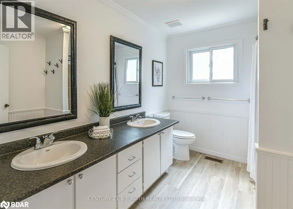 71 CAMPBELL BEACH ROAD