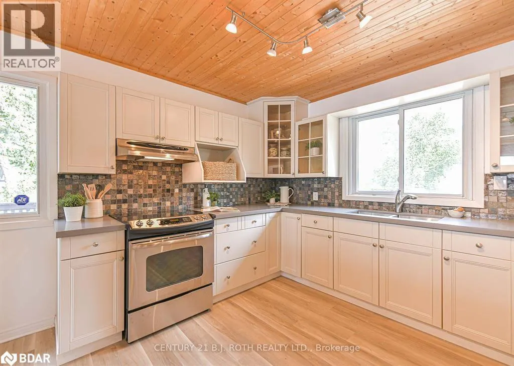 71 CAMPBELL BEACH ROAD