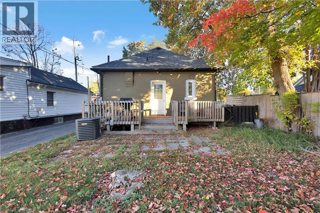 167 BRUCE Street
