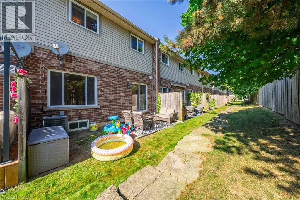 10 LIDDYCOAT Lane Unit# 4, #4