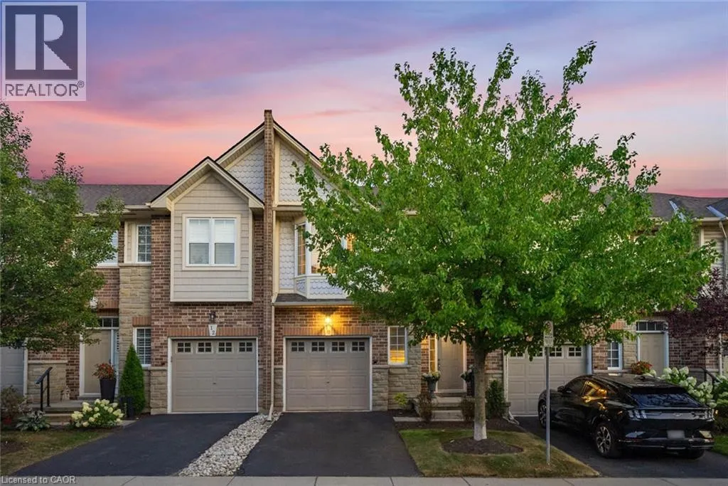 10 LIDDYCOAT Lane Unit# 4, #4