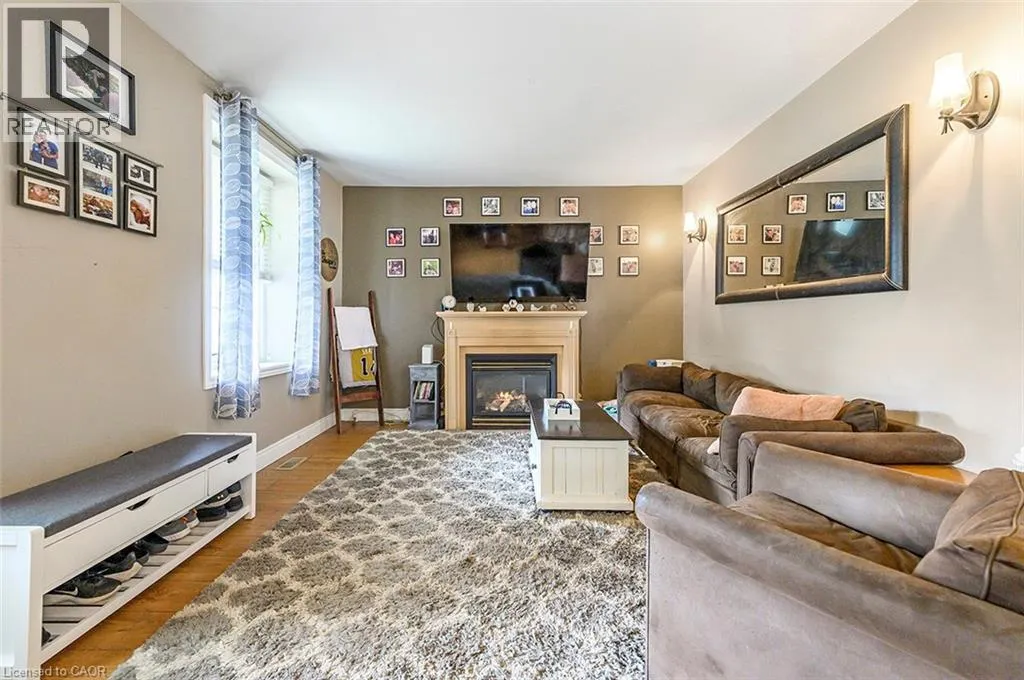 22 MAPLE RIDGE Road