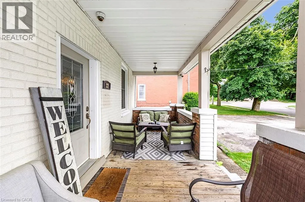 22 MAPLE RIDGE Road