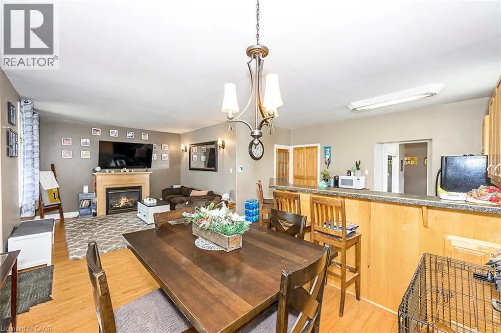 22 MAPLE RIDGE Road