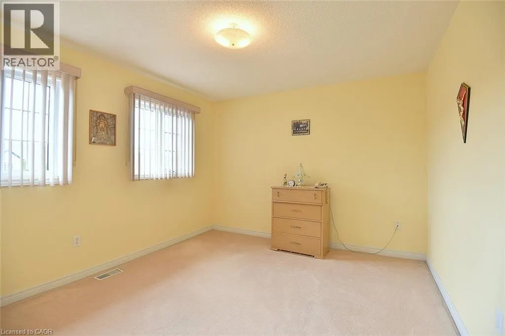 13 CHIANTI Crescent