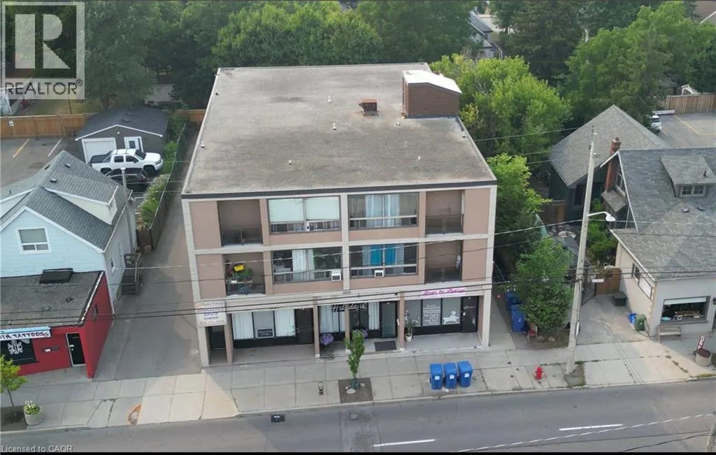 600 UPPER WELLINGTON Street