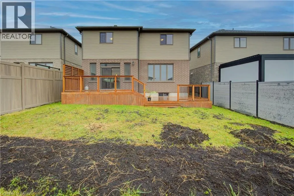 153 MOUNTAIN HOLLY Court
