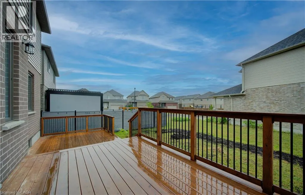 153 MOUNTAIN HOLLY Court