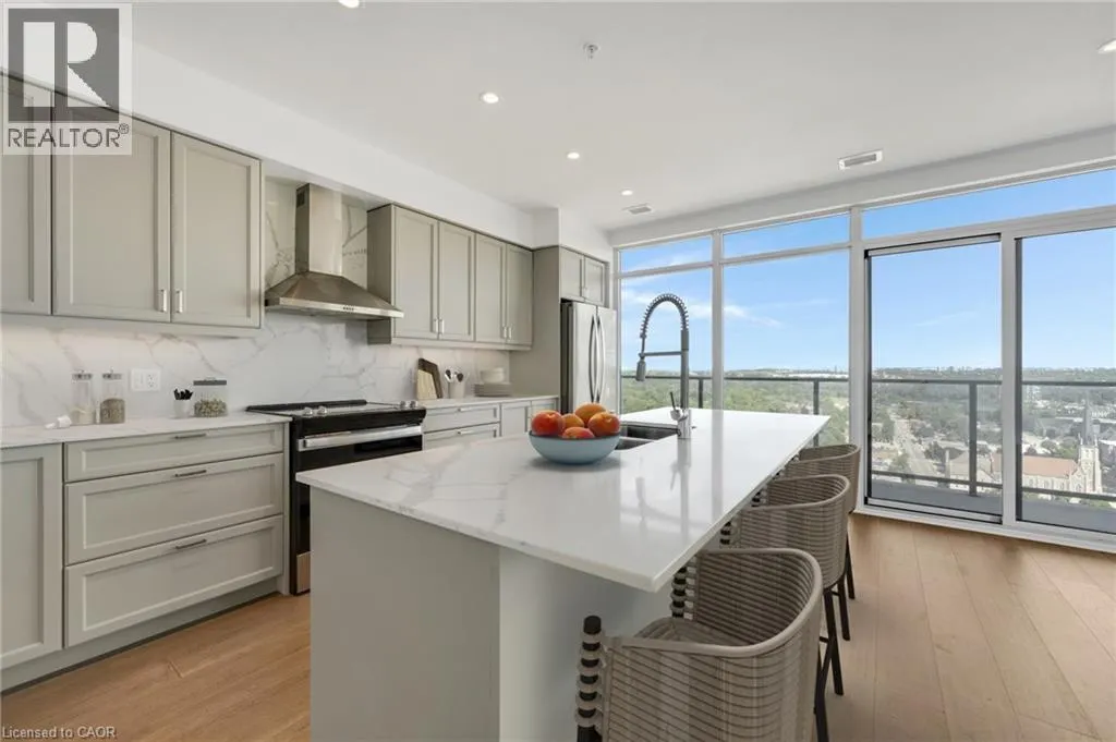 15 GLEBE Street Unit# 1901, #1901