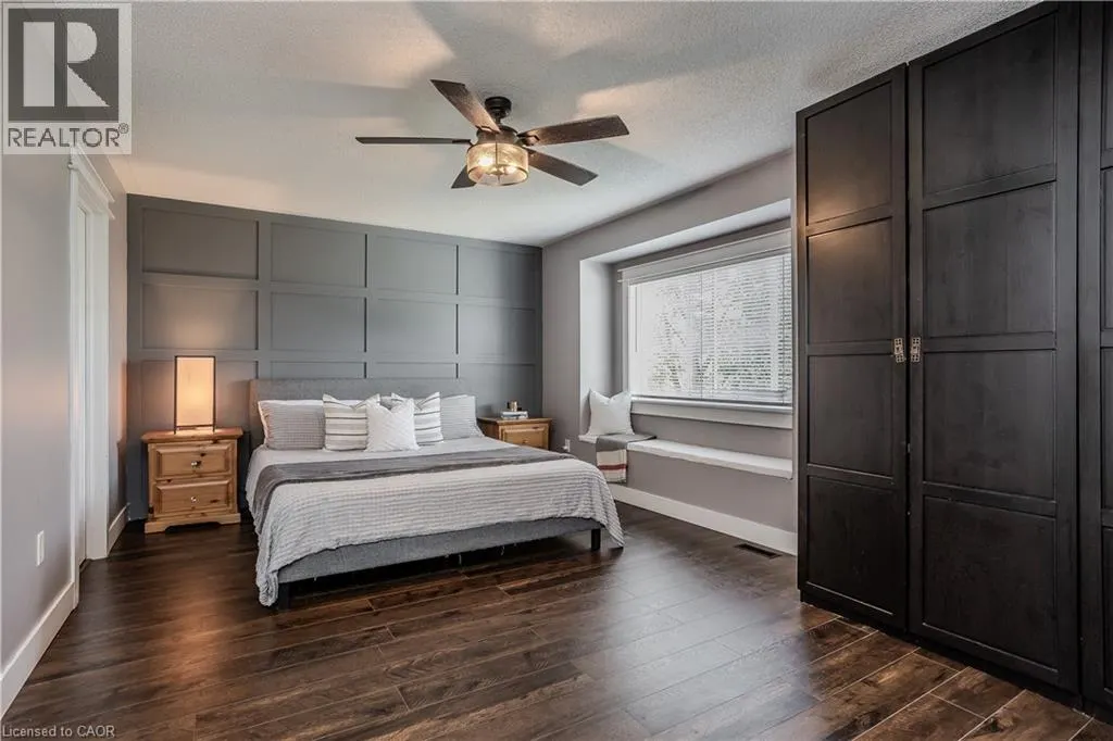 2214 KENNETH Crescent