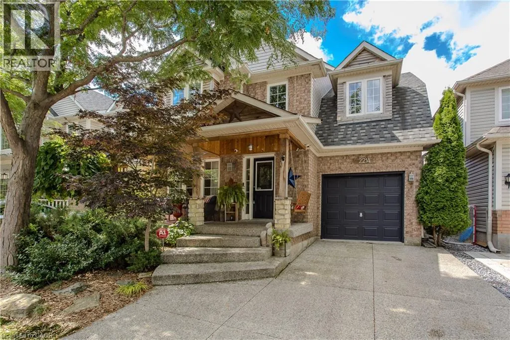 2214 KENNETH Crescent