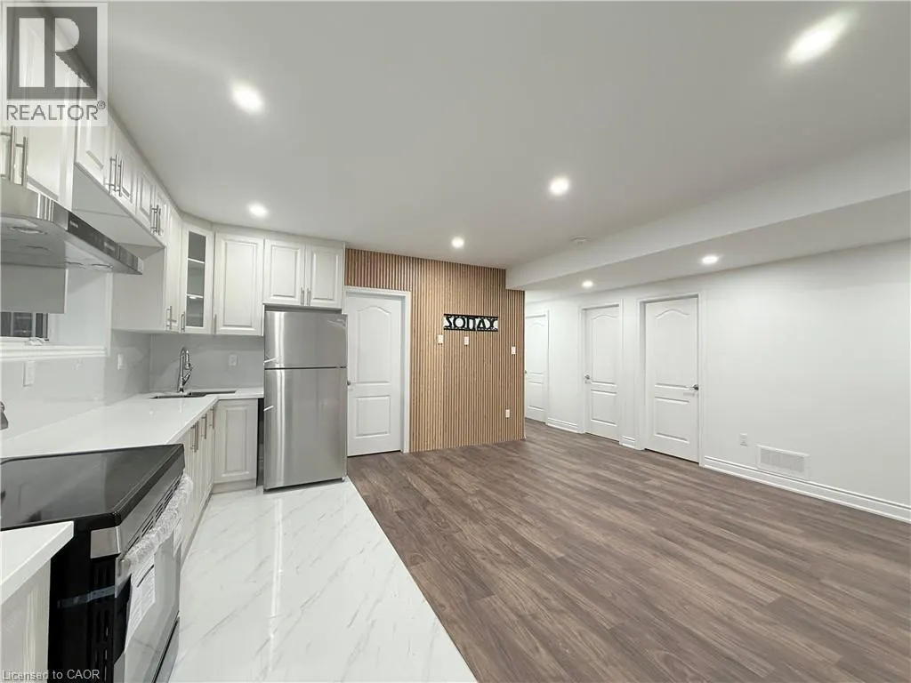 685 THOMAS SLEE Drive Unit# Basement, #Basement