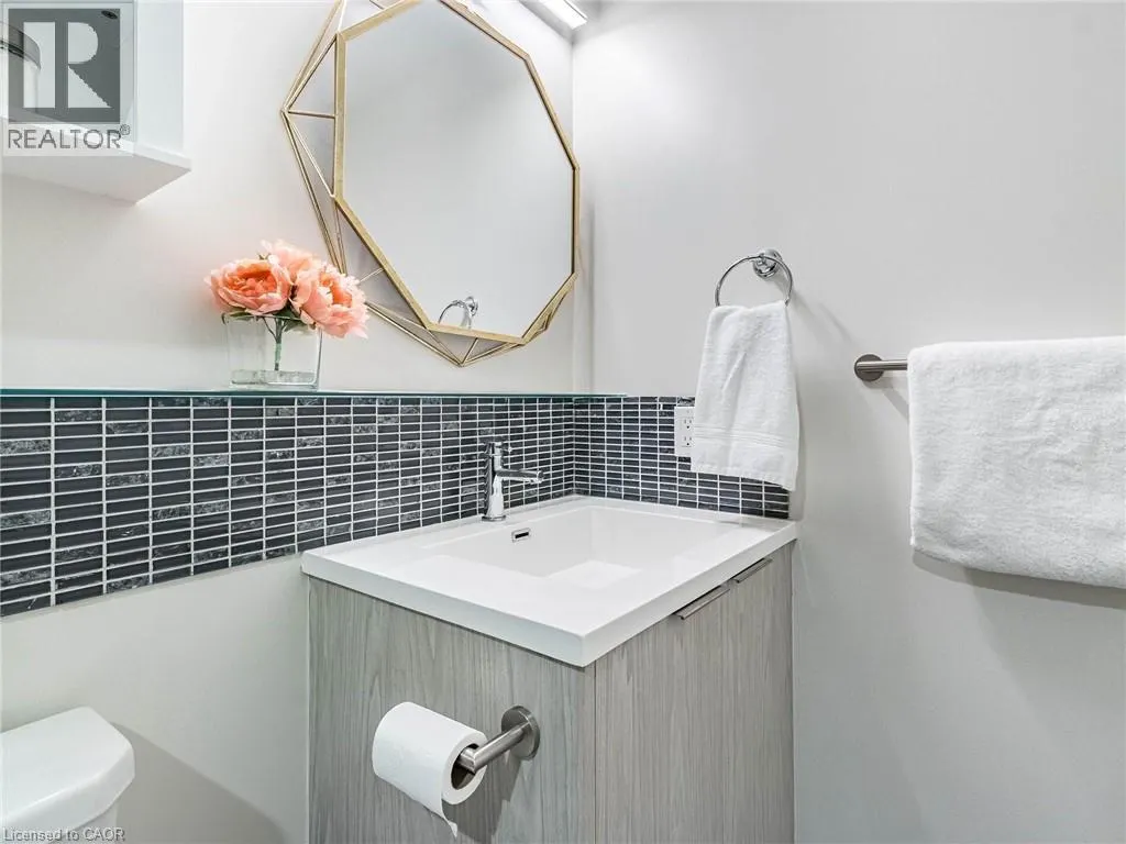 60 SHUTER Street Unit# PH108, #PH108