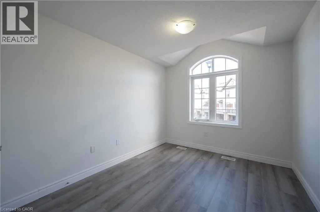 740 LINDEN Drive Unit# 20, #20