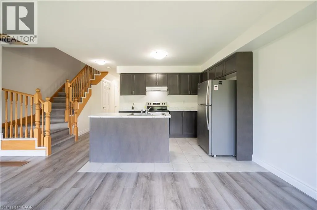 740 LINDEN Drive Unit# 20, #20