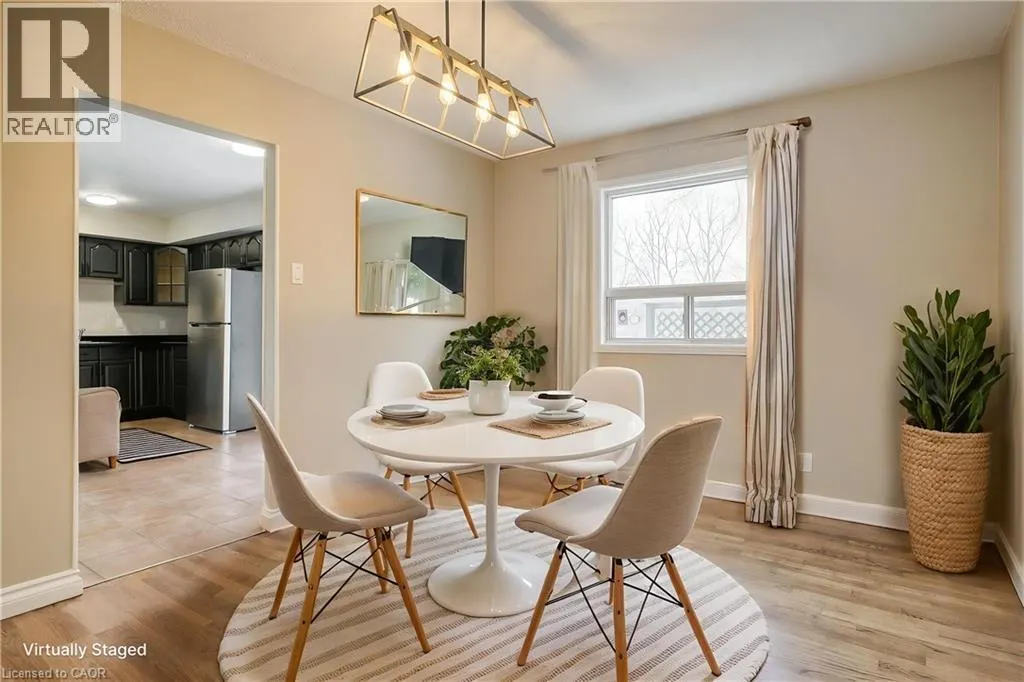 113 BEVERLY Street Unit# MAIN FLOOR, #MAIN FLOOR