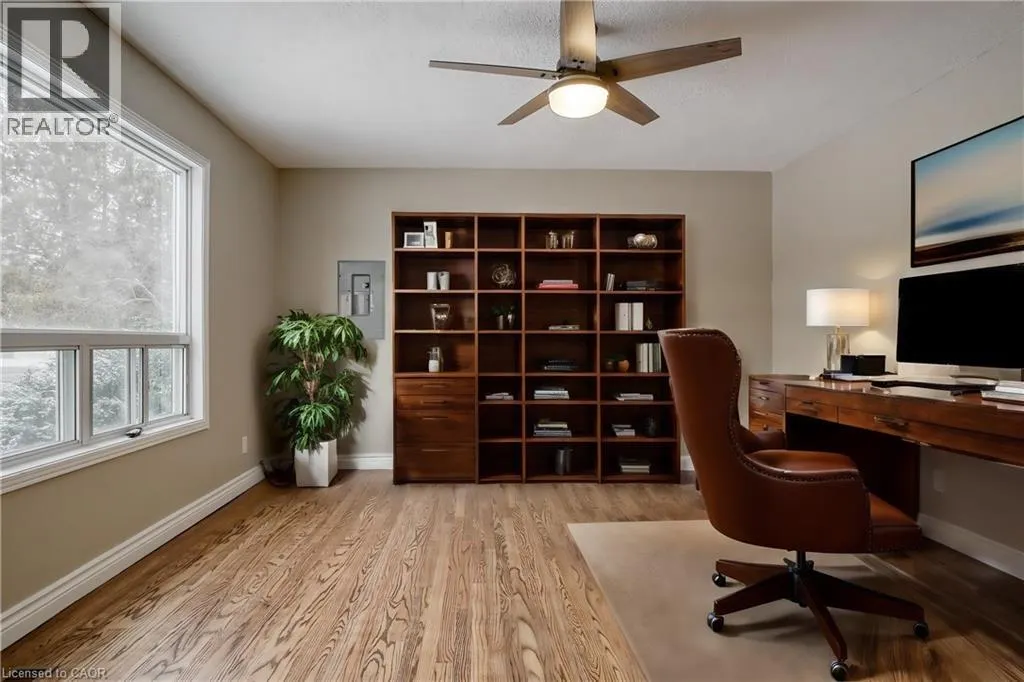 113 BEVERLY Street Unit# MAIN FLOOR, #MAIN FLOOR