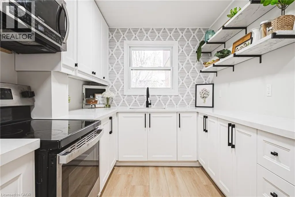 2301 CAVENDISH Drive Unit# 137, #137