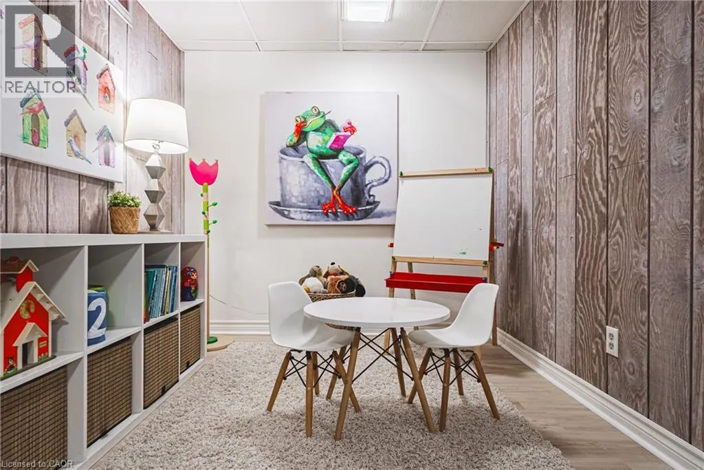 2301 CAVENDISH Drive Unit# 137, #137