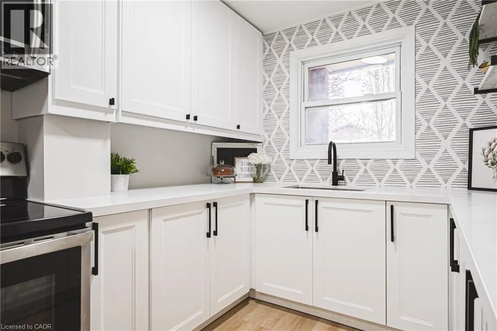2301 CAVENDISH Drive Unit# 137, #137
