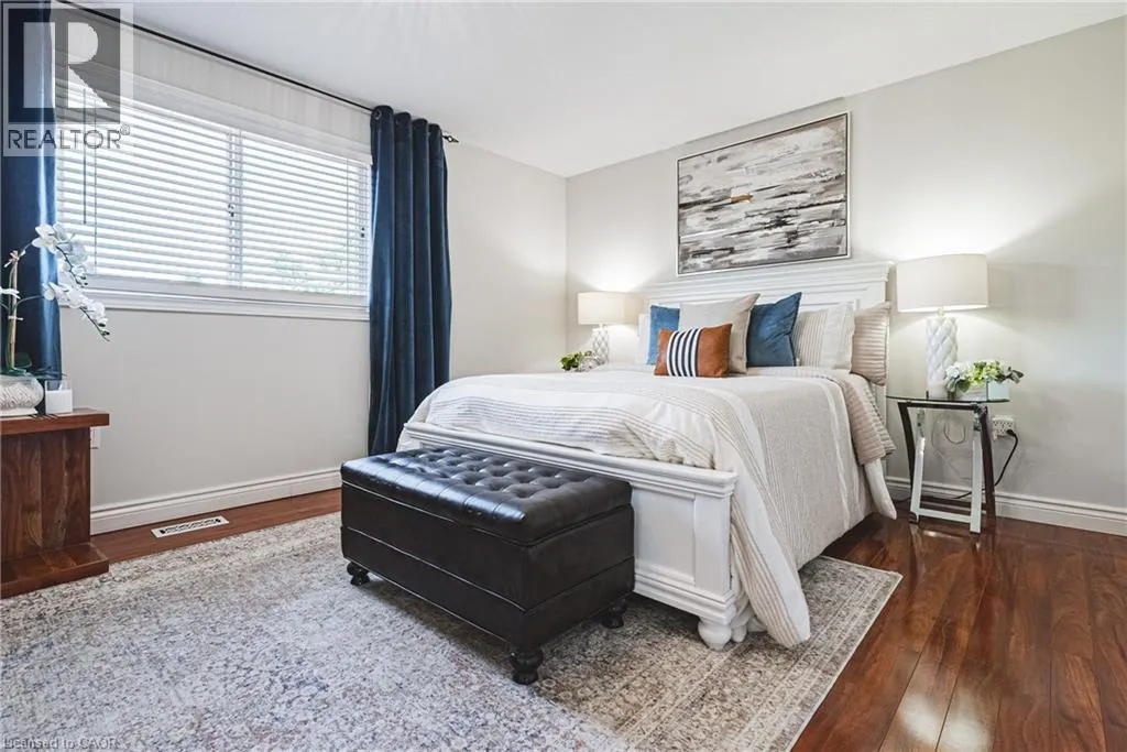176 HIGHLAND Road W