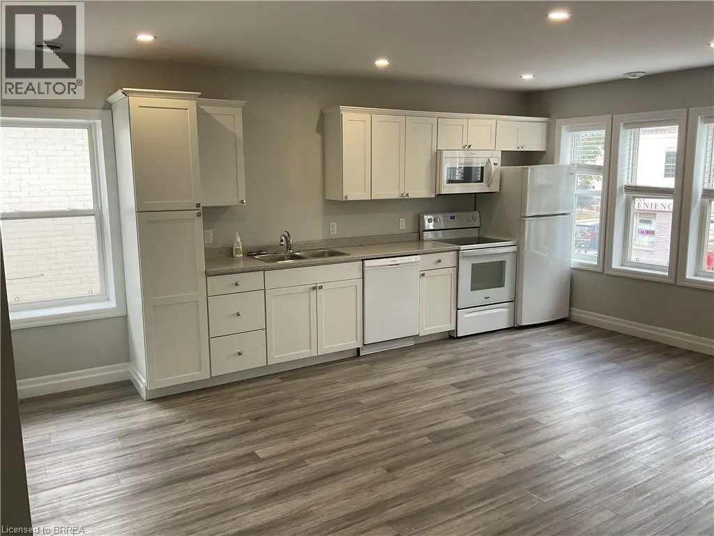 98 LORNE Crescent Unit# 5, #5