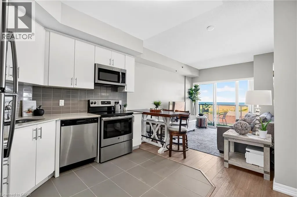 560 NORTH SERVICE Road Unit# 505, #505