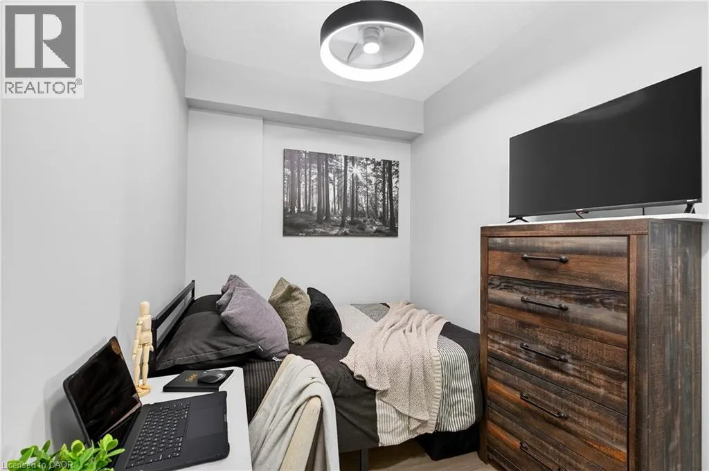560 NORTH SERVICE Road Unit# 505, #505