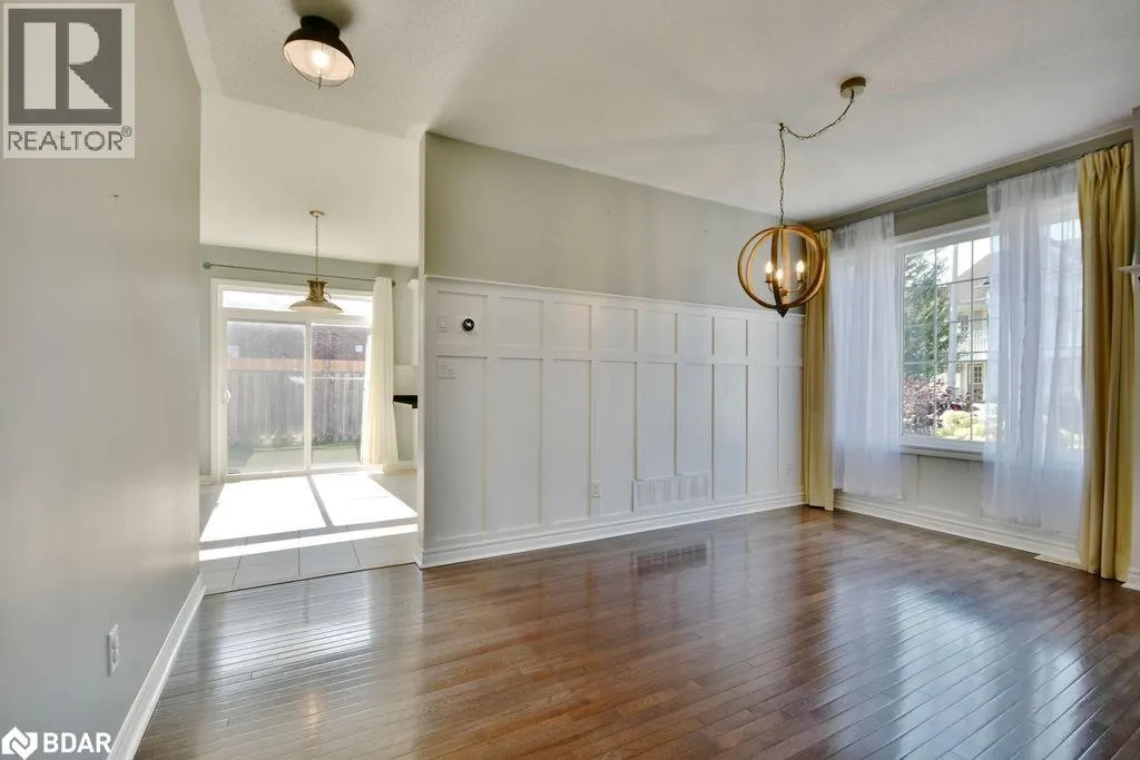 166 SUCCESSION Crescent