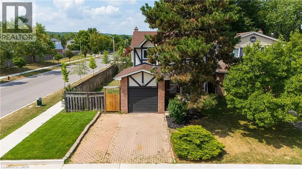3045 DRIFTWOOD Drive
