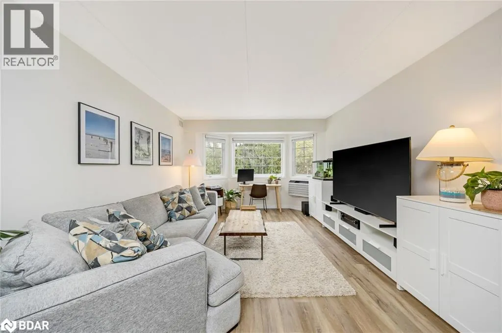 264 ALMA Street Unit# 203, #203