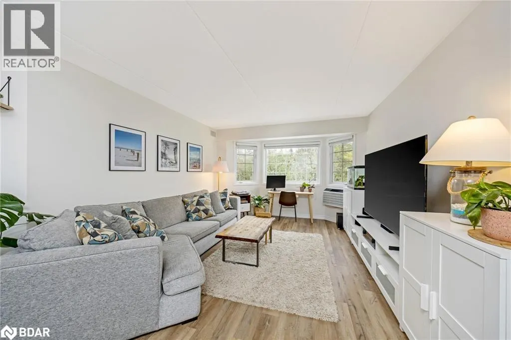 264 ALMA Street Unit# 203, #203