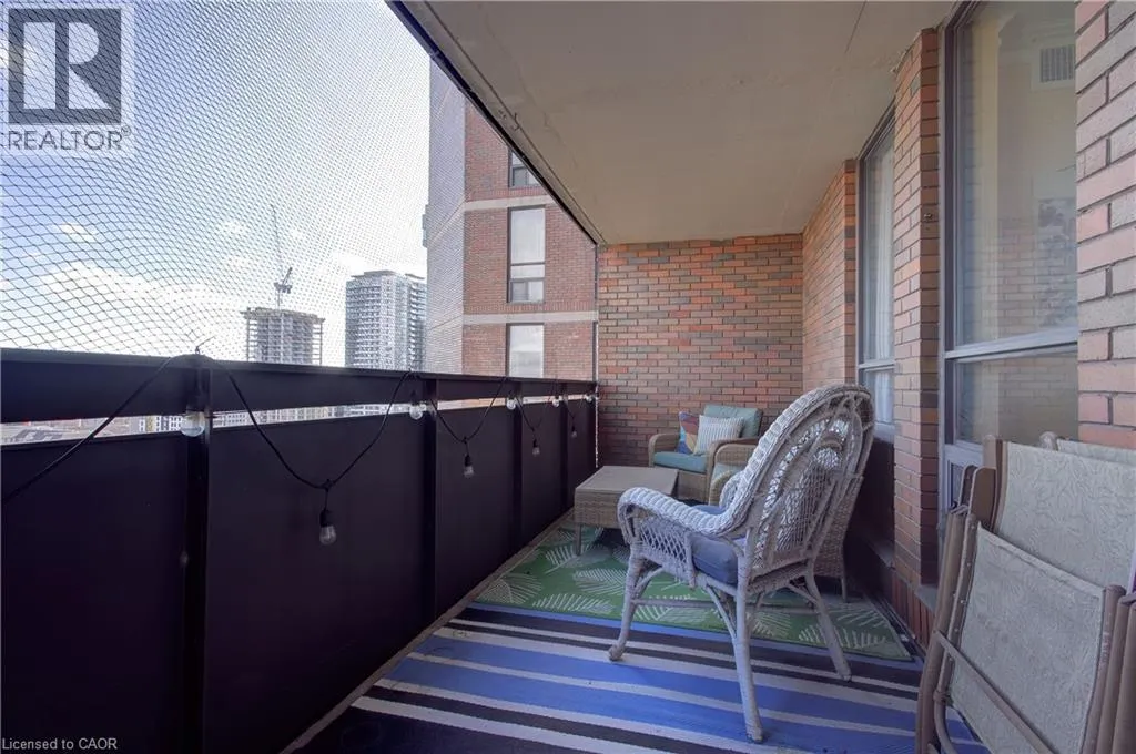 222 JACKSON Street W Unit# 1406, #1406