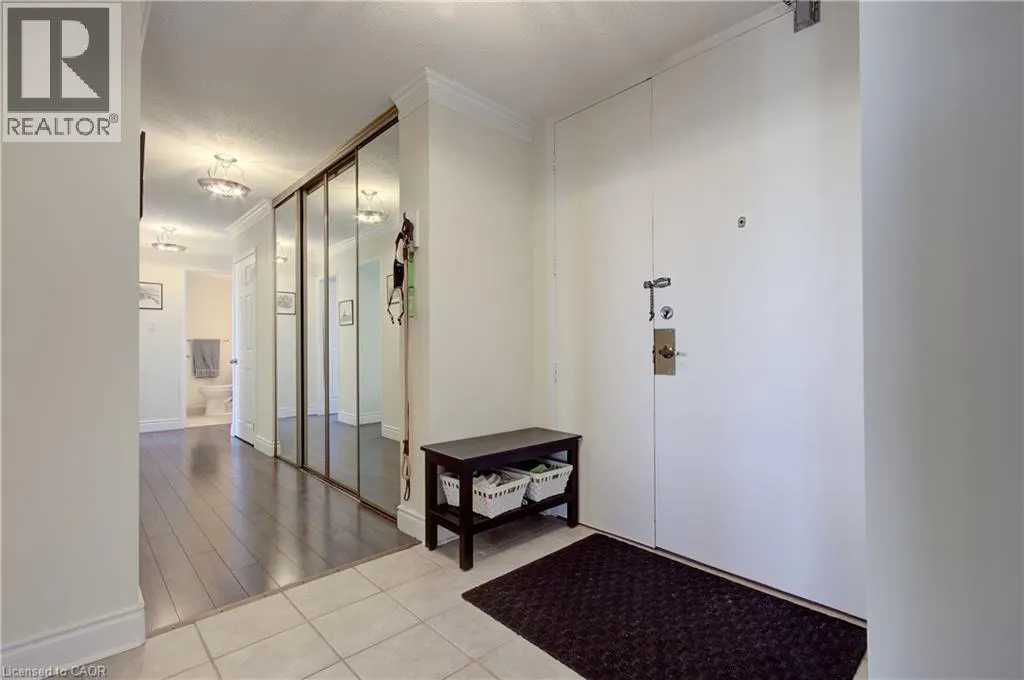 222 JACKSON Street W Unit# 1406, #1406