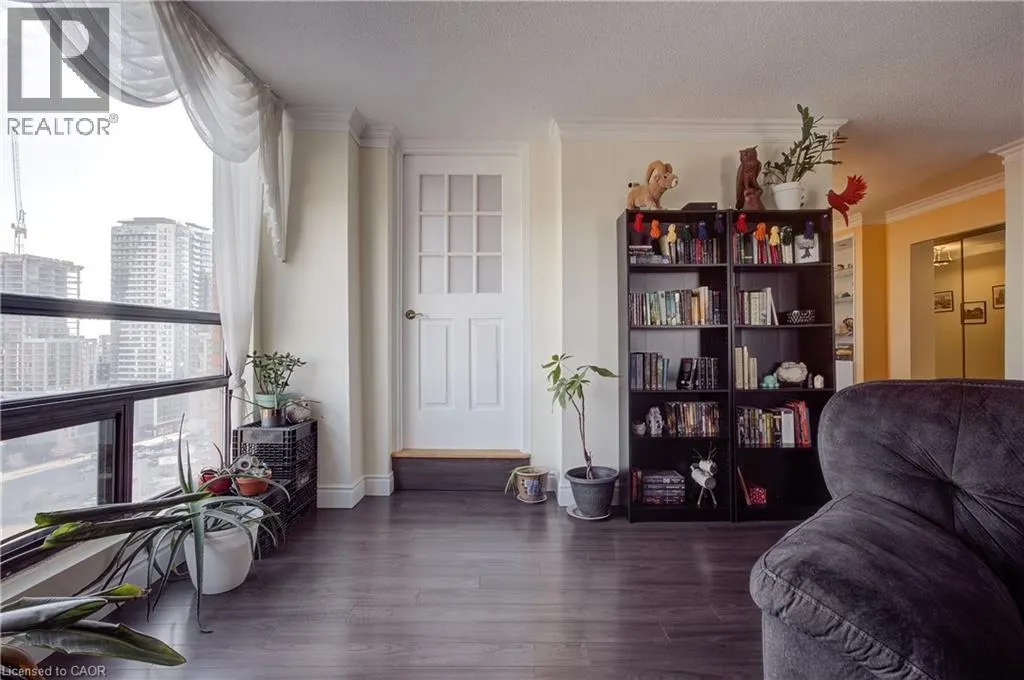 222 JACKSON Street W Unit# 1406, #1406