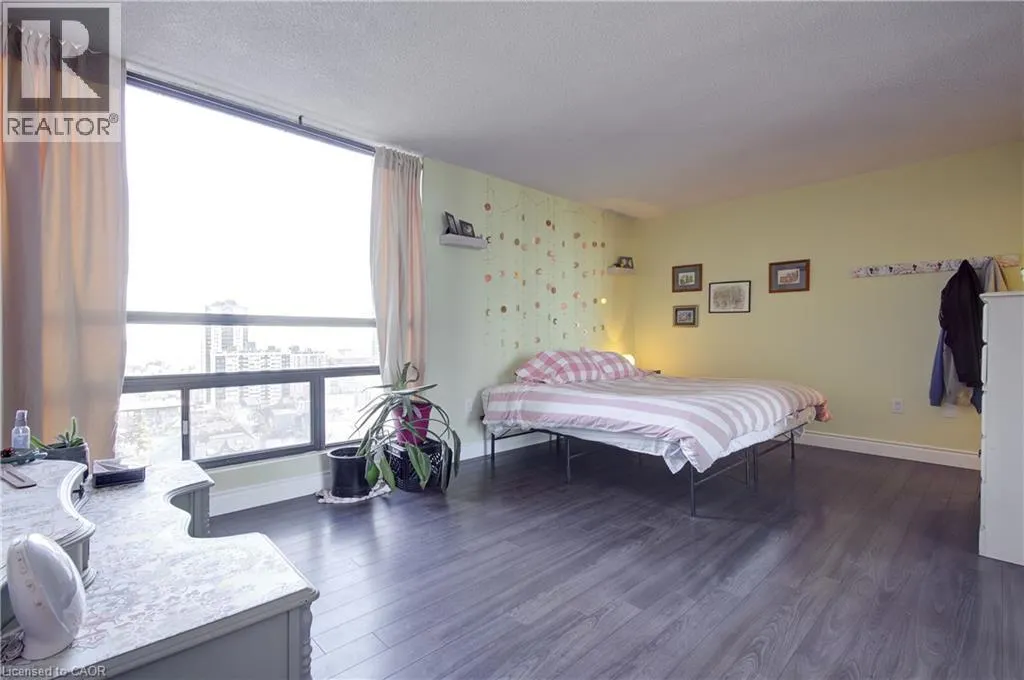 222 JACKSON Street W Unit# 1406, #1406