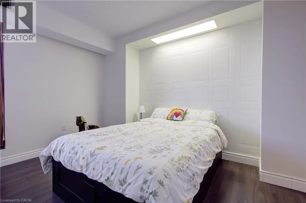 222 JACKSON Street W Unit# 1406, #1406