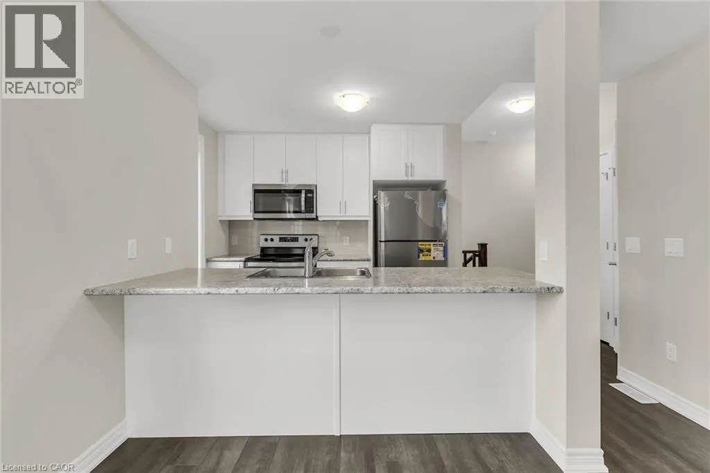 19 PICARDY Drive Unit# 32, #32
