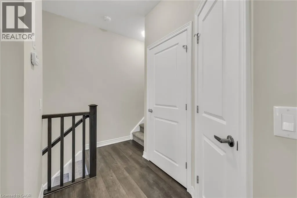 19 PICARDY Drive Unit# 32, #32