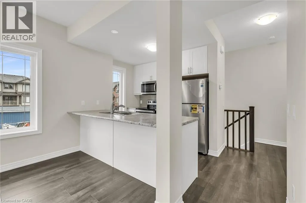 19 PICARDY Drive Unit# 32, #32